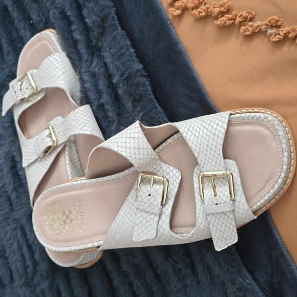 Vincent camuto sandals - Picture 1 of 3